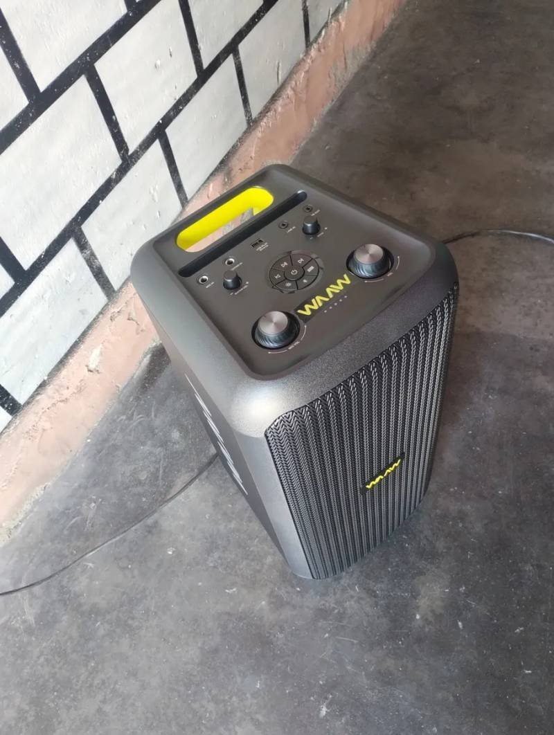 Detalhe de LEDs e painel